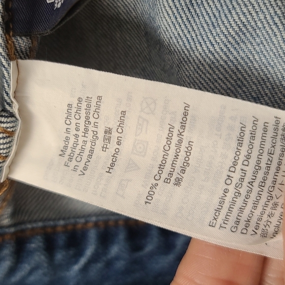 Madewell Rigid Demi Boot Crop Jeans with Vintage Wash - Picture 13 of 13